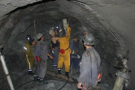 九合垸原种场工程爆破中的危险因素分析以及应对工程爆破危险的措施